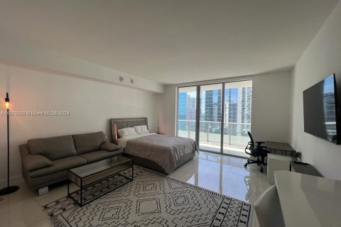 Condominio en alquiler en Miami, Florida, 39.02 m2 № 1138686 - foto 6