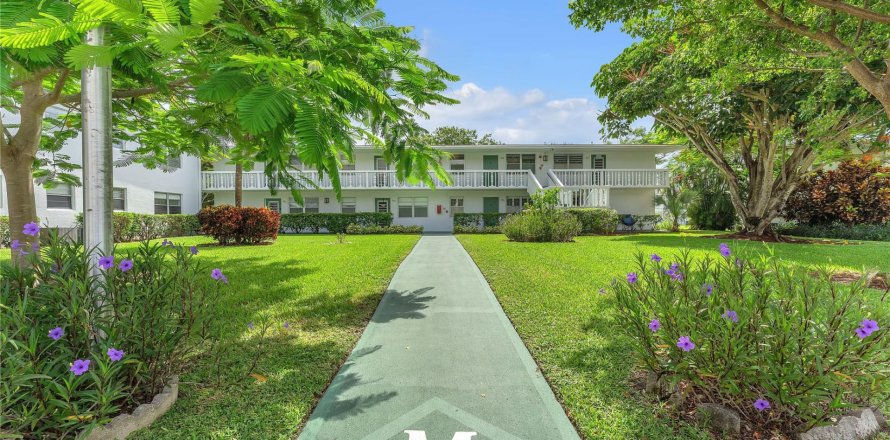 Condominio en Deerfield Beach, Florida, 2 dormitorios  № 614509