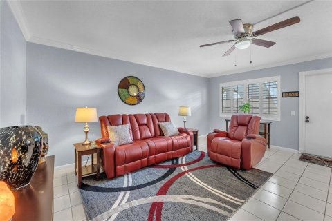 Condominio en venta en Deerfield Beach, Florida, 2 dormitorios, 76.92 m2 № 614509 - foto 21
