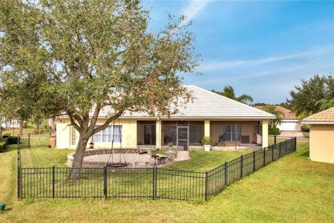 House in BELLALAGO in Kissimmee, Florida 4 bedrooms, 209.4 sq.m. № 1432010 - photo 5