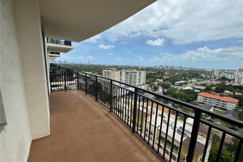 Condominio en venta en Coral Gables, Florida, 2 dormitorios, 113.71 m2 № 1147509 - foto 21