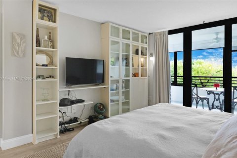 Condominio en venta en Hollywood, Florida, 1 dormitorio, 91.97 m2 № 1328660 - foto 18