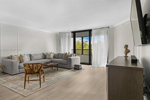 Condominio en venta en Hollywood, Florida, 1 dormitorio, 91.97 m2 № 1328660 - foto 4