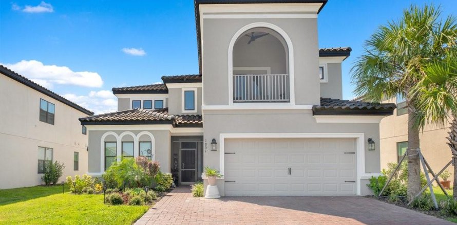 Villa ou maison à Kissimmee, Floride 5 chambres, 319.21 m2 № 1324469