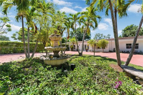 Casa en venta en Cutler Bay, Florida, 4 dormitorios, 242.01 m2 № 1330046 - foto 8