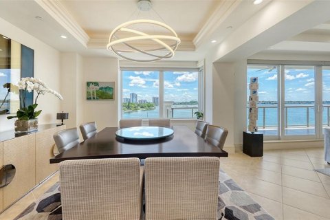 Copropriété à vendre à Sarasota, Floride: 4 chambres, 305.65 m2 № 1357867 - photo 12