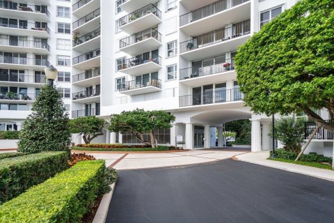 Condominio en venta en West Palm Beach, Florida, 1 dormitorio, 89.65 m2 № 619625 - foto 12