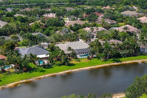 Villa ou maison à vendre à Weston, Floride: 5 chambres, 463.02 m2 № 1249076 - photo 21