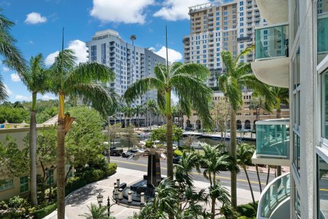 Condo in Fort Lauderdale, Florida, 2 bedrooms  № 1118032 - photo 24