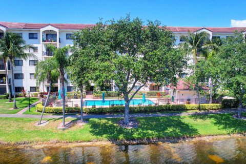 Condominio en venta en Delray Beach, Florida, 2 dormitorios, 112.5 m2 № 1136565 - foto 1