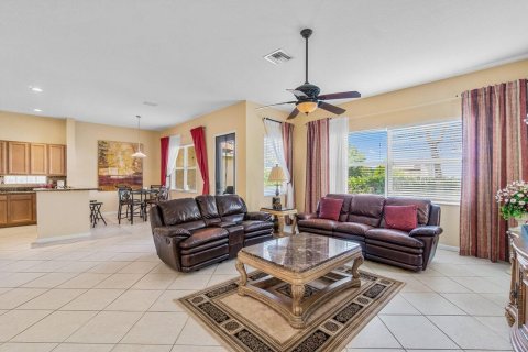 Villa ou maison à vendre à Boynton Beach, Floride: 5 chambres, 288.55 m2 № 1151443 - photo 2