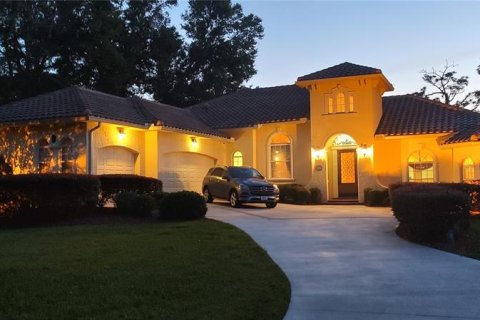 Casa en venta en DeLand, Florida, 3 dormitorios, 298.96 m2 № 1350080 - foto 1