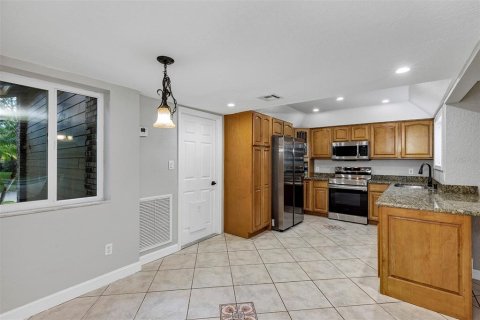 Casa en venta en Orlando, Florida, 3 dormitorios, 187.01 m2 № 1390797 - foto 20