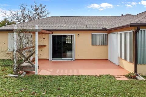 House in Port Charlotte, Florida 3 bedrooms, 157.75 sq.m. № 1420438 - photo 27