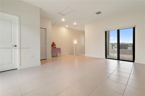 Touwnhouse à vendre à Doral, Floride: 3 chambres, 188.22 m2 № 1291985 - photo 23