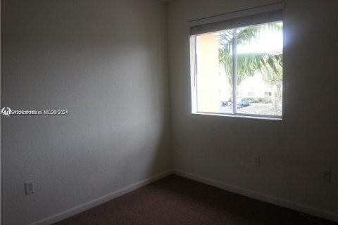 Townhouse in Homestead, Florida 3 bedrooms, 120.96 sq.m. № 1348898 - photo 6