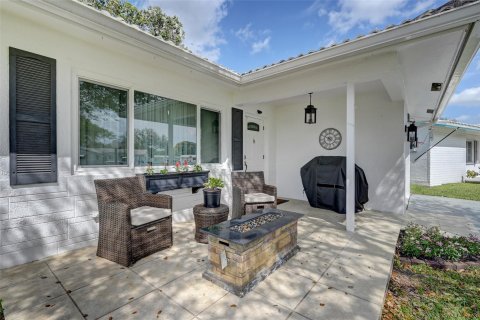 Casa en venta en Plantation, Florida, 2 dormitorios, 129.88 m2 № 1014064 - foto 16