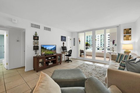 Copropriété à vendre à Miami Beach, Floride: 2 chambres, 87.14 m2 № 1014116 - photo 18