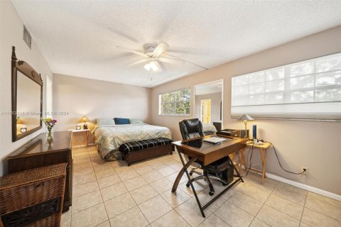 Condo in Fort Lauderdale, Florida, 2 bedrooms  № 1352130 - photo 20