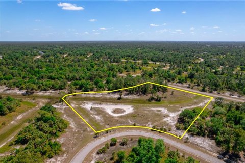 Terreno en venta en North Port, Florida № 1283399 - foto 2