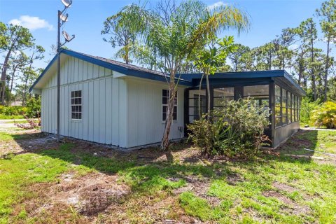 Villa ou maison à vendre à North Port, Floride: 3 chambres, 149.76 m2 № 1283401 - photo 4