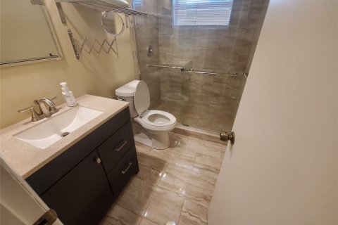 Condo in Plantation, Florida, 1 bedroom  № 1231391 - photo 3