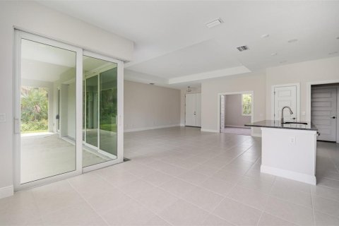 Villa ou maison à vendre à North Port, Floride: 3 chambres, 167.97 m2 № 1382753 - photo 8