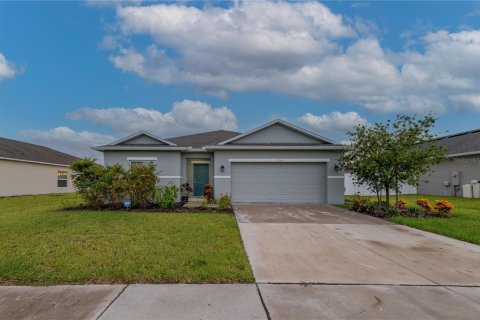 House in Kissimmee, Florida 4 bedrooms, 171.4 sq.m. № 1432060 - photo 6