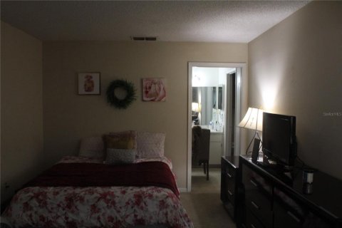 Adosado en venta en Kissimmee, Florida, 2 dormitorios, 96.43 m2 № 863931 - foto 24