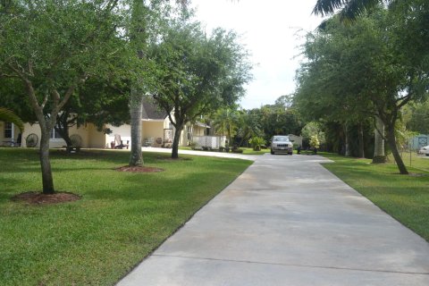 Villa ou maison à vendre à Loxahatchee Groves, Floride: 5 chambres, 278.8 m2 № 1136540 - photo 8