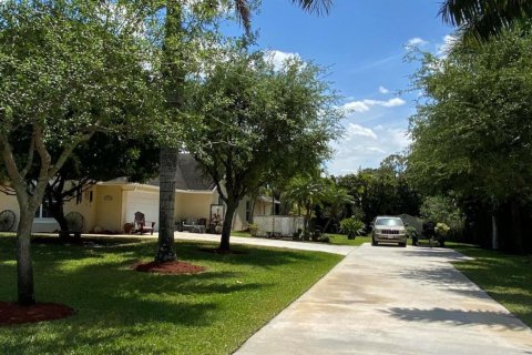 Villa ou maison à vendre à Loxahatchee Groves, Floride: 5 chambres, 278.8 m2 № 1136540 - photo 20