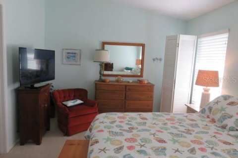 Condo in Bradenton, Florida, 2 bedrooms  № 231548 - photo 15