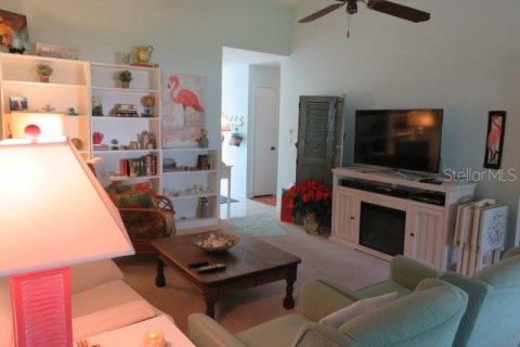 Condominio en alquiler en Bradenton, Florida, 2 dormitorios, 118.17 m2 № 231548 - foto 11