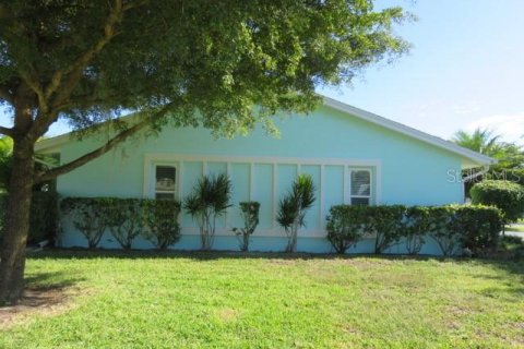 Copropriété à louer à Bradenton, Floride: 2 chambres, 118.17 m2 № 231548 - photo 3