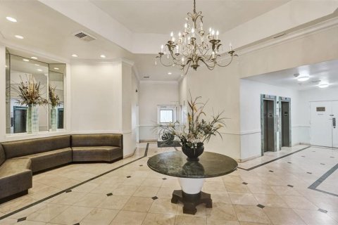 Copropriété à vendre à Miami, Floride: 1 chambre, 79.99 m2 № 1116841 - photo 17