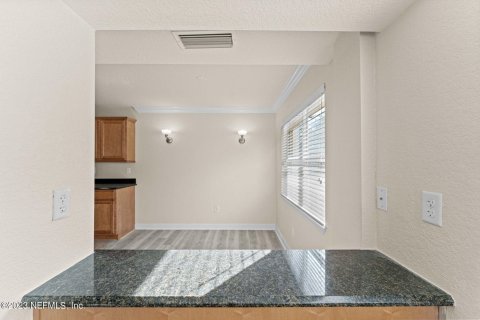 Condominio en alquiler en Jacksonville Beach, Florida, 3 dormitorios, 130.71 m2 № 869633 - foto 21