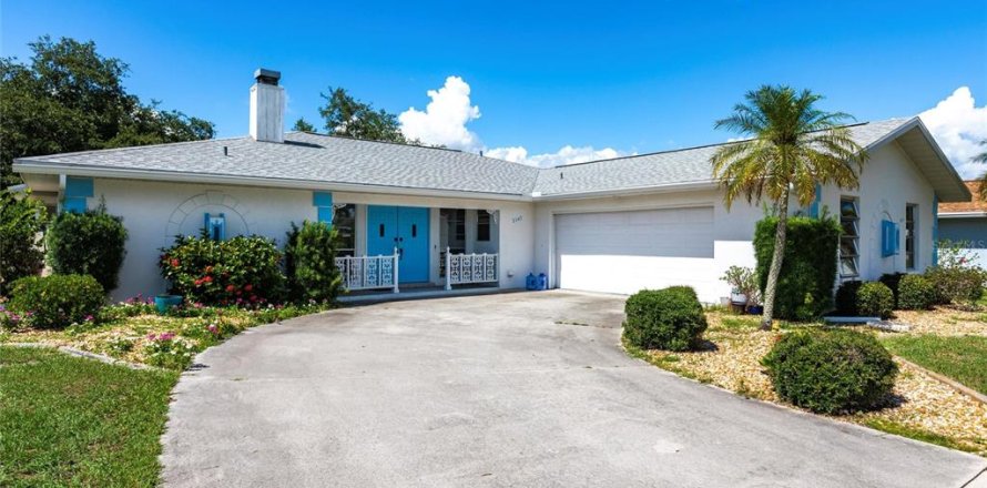 Villa ou maison à Punta Gorda, Floride 3 chambres, 172.98 m2 № 1251095