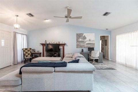 Villa ou maison à vendre à Punta Gorda, Floride: 3 chambres, 172.98 m2 № 1251095 - photo 7