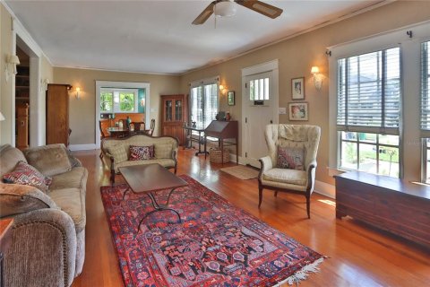 Casa en venta en Tampa, Florida, 6 dormitorios, 255.57 m2 № 1350068 - foto 23