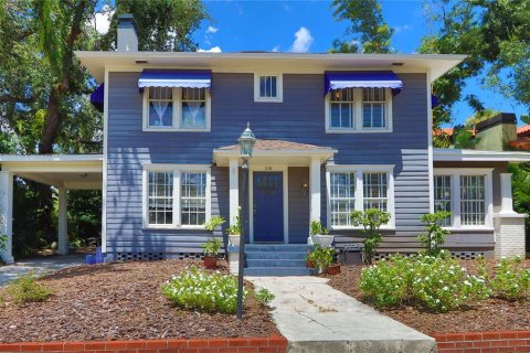 Casa en venta en Tampa, Florida, 6 dormitorios, 255.57 m2 № 1350068 - foto 2