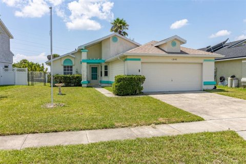 Villa ou maison à vendre à Orlando, Floride: 2 chambres, 111.39 m2 № 1350106 - photo 1