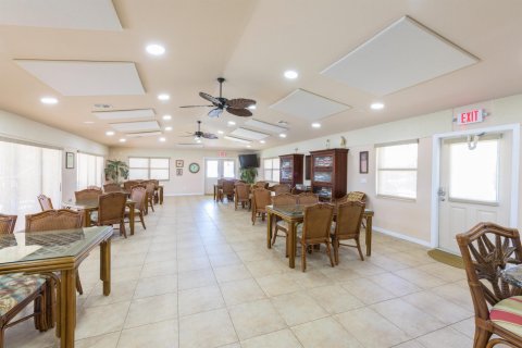 Condo in Hutchinson Island South, Florida, 2 bedrooms  № 1151650 - photo 20