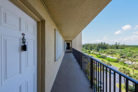 Copropriété à vendre à Hutchinson Island South, Floride: 2 chambres, 97.83 m2 № 1151650 - photo 11