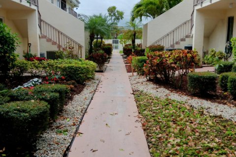 Condo in Delray Beach, Florida, 2 bedrooms  № 1099177 - photo 18