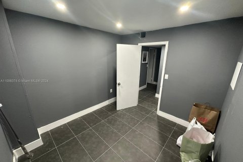 Copropriété à vendre à Miami Beach, Floride: 1 chambre, 84.73 m2 № 1207134 - photo 8