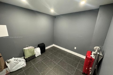 Copropriété à vendre à Miami Beach, Floride: 1 chambre, 84.73 m2 № 1207134 - photo 13