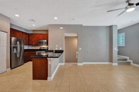 Adosado en venta en Miramar, Florida, 3 dormitorios, 178.28 m2 № 1207245 - foto 18