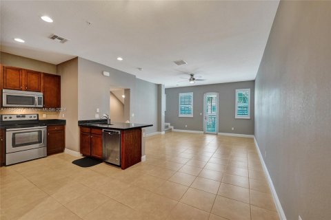 Touwnhouse à vendre à Miramar, Floride: 3 chambres, 178.28 m2 № 1207245 - photo 28