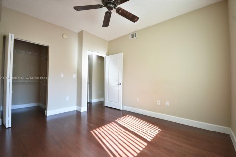 Condominio en venta en South Miami, Florida, 3 dormitorios, 108.14 m2 № 1104165 - foto 30