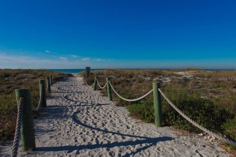 Condo in Longboat Key, Florida, 2 bedrooms  № 1371089 - photo 24